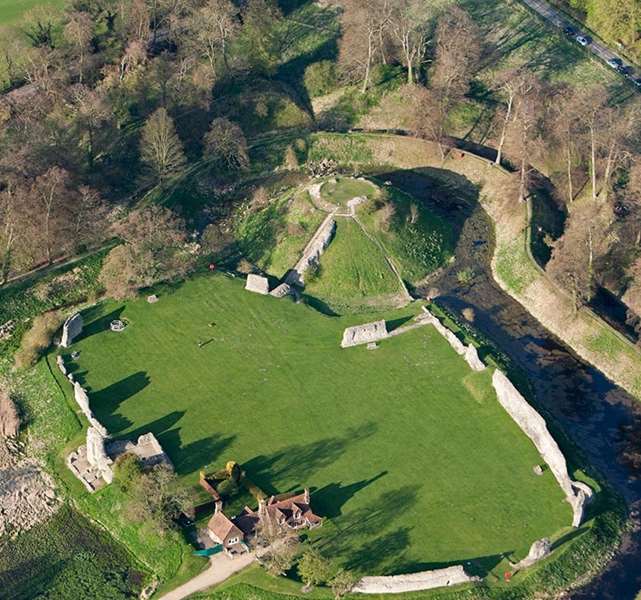 berkhamsted castle aerial view